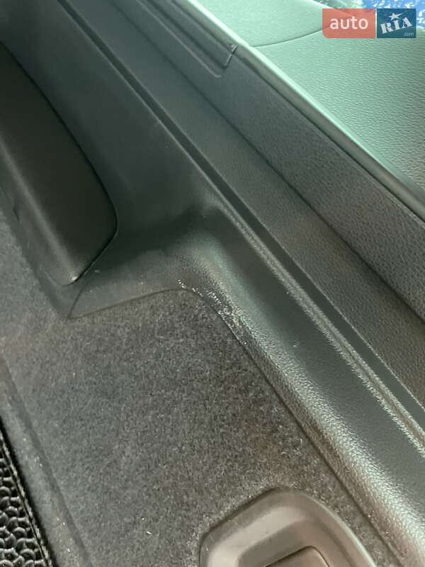 Минивэн Volkswagen Sharan 2012 в Виннице