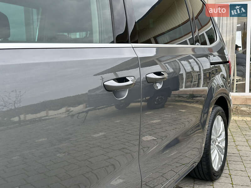 Минивэн Volkswagen Sharan 2015 в Дрогобыче