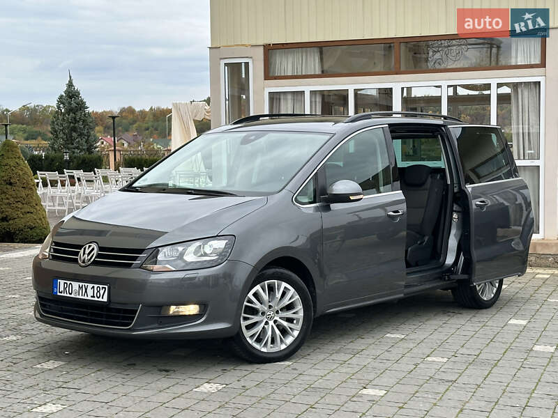 Минивэн Volkswagen Sharan 2015 в Дрогобыче
