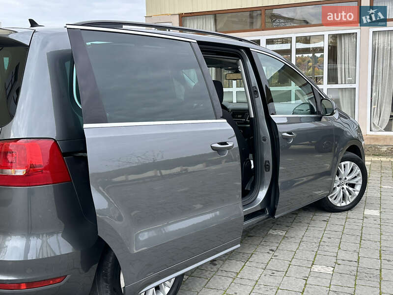 Минивэн Volkswagen Sharan 2015 в Дрогобыче