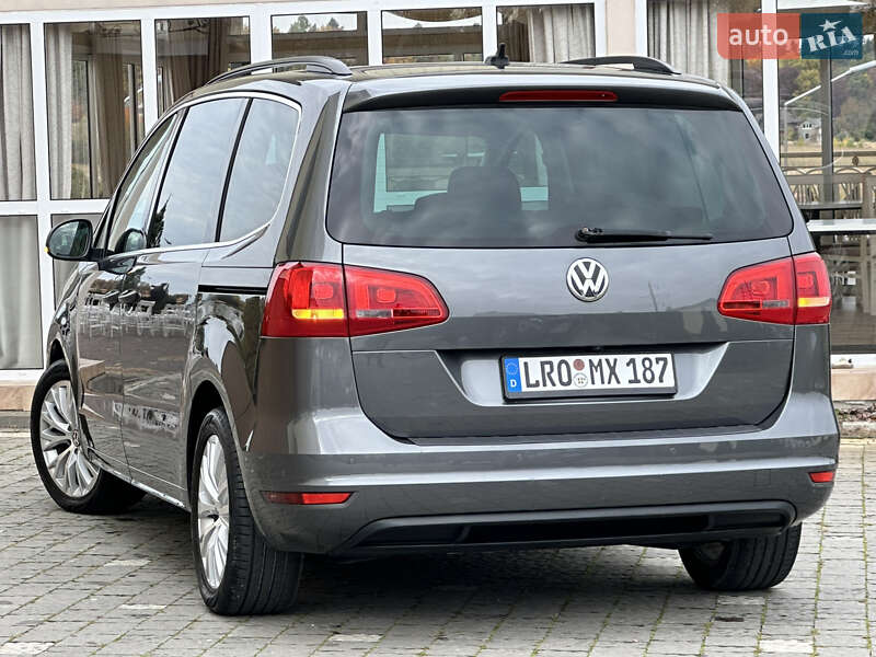 Минивэн Volkswagen Sharan 2015 в Дрогобыче