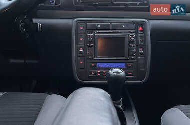 Минивэн Volkswagen Sharan 2009 в 