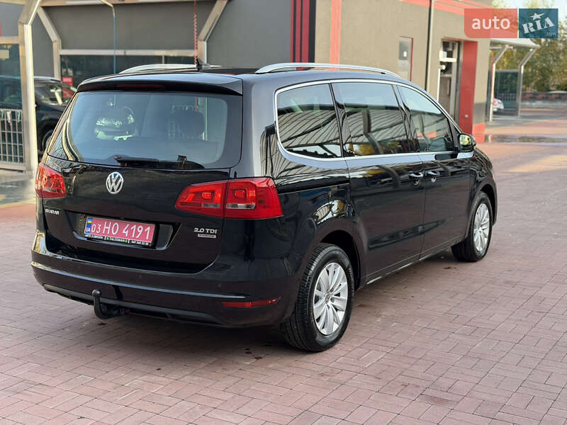 Минивэн Volkswagen Sharan 2014 в Ровно