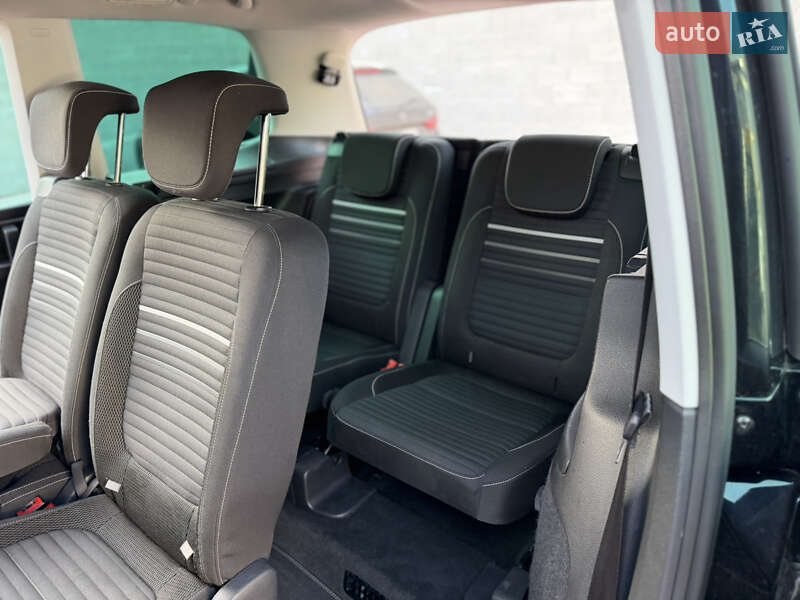 Минивэн Volkswagen Sharan 2014 в Ровно