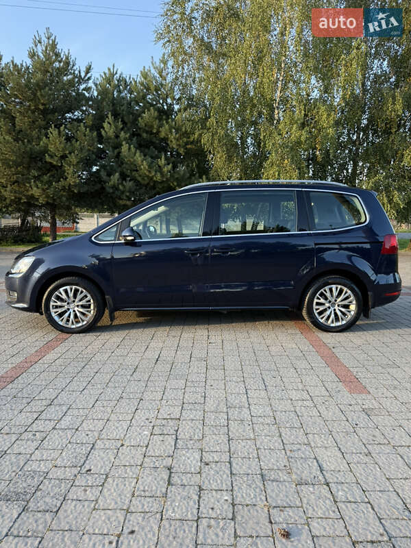 Мінівен Volkswagen Sharan 2015 в Львові