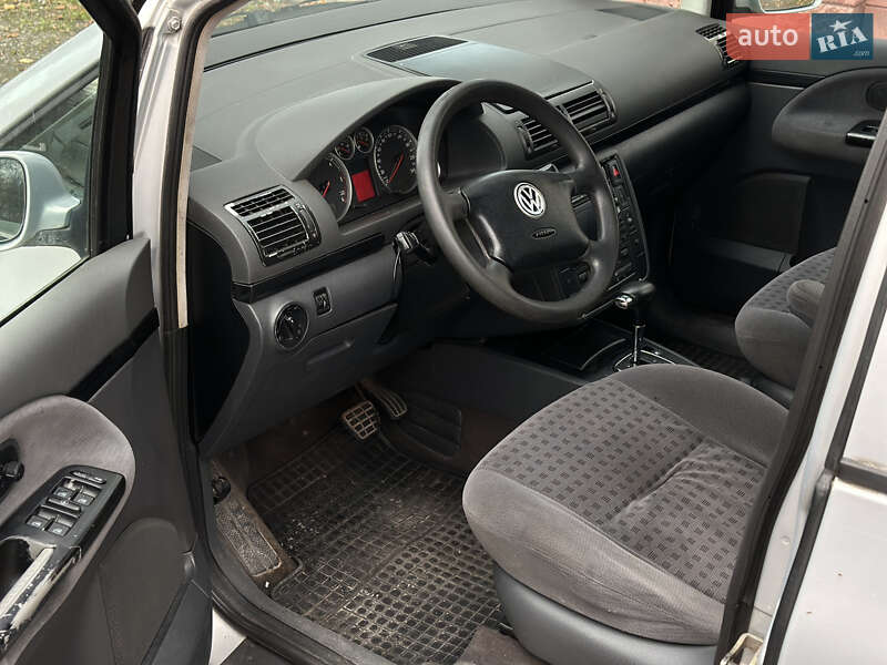 Мінівен Volkswagen Sharan 2001 в Рівному