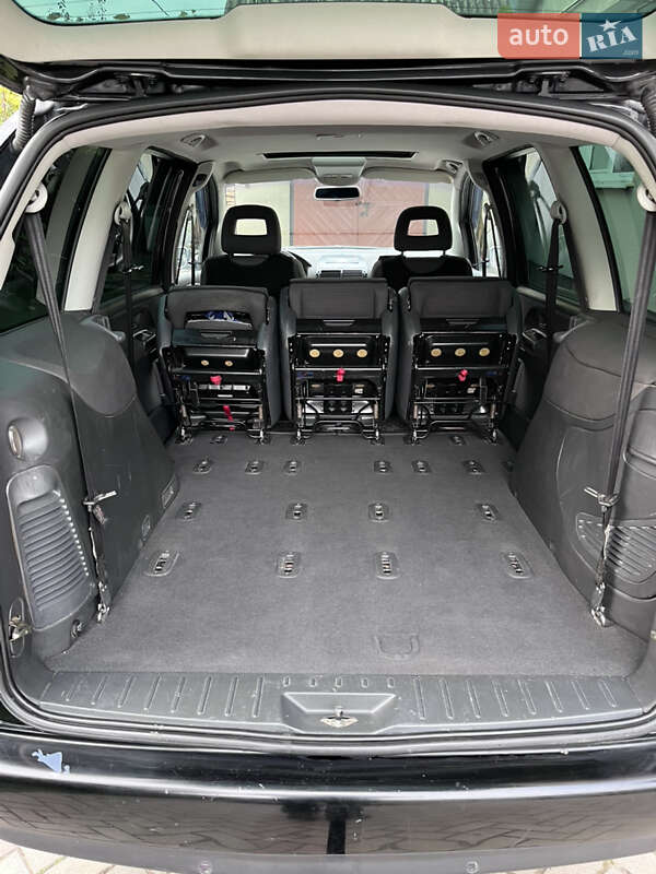 Минивэн Volkswagen Sharan 2003 в Шумске фото 13 Минивэн Volkswagen Sharan 2003 в Шумске