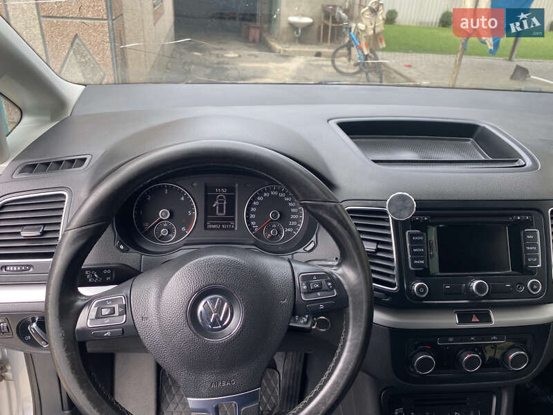 Минивэн Volkswagen Sharan 2011 в Доброславе фото 17 Минивэн Volkswagen Sharan 2011 в Доброславе
