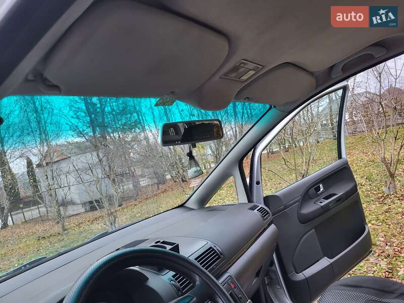 Мінівен Volkswagen Sharan 2004 в Хмельницькому