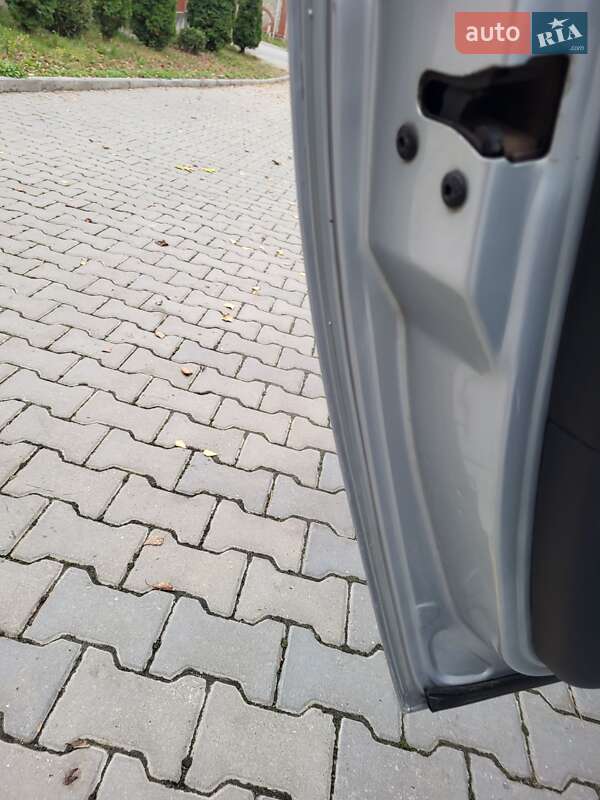 Мінівен Volkswagen Sharan 2004 в Хмельницькому