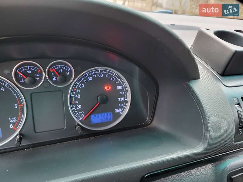 Мінівен Volkswagen Sharan 2004 в Хмельницькому