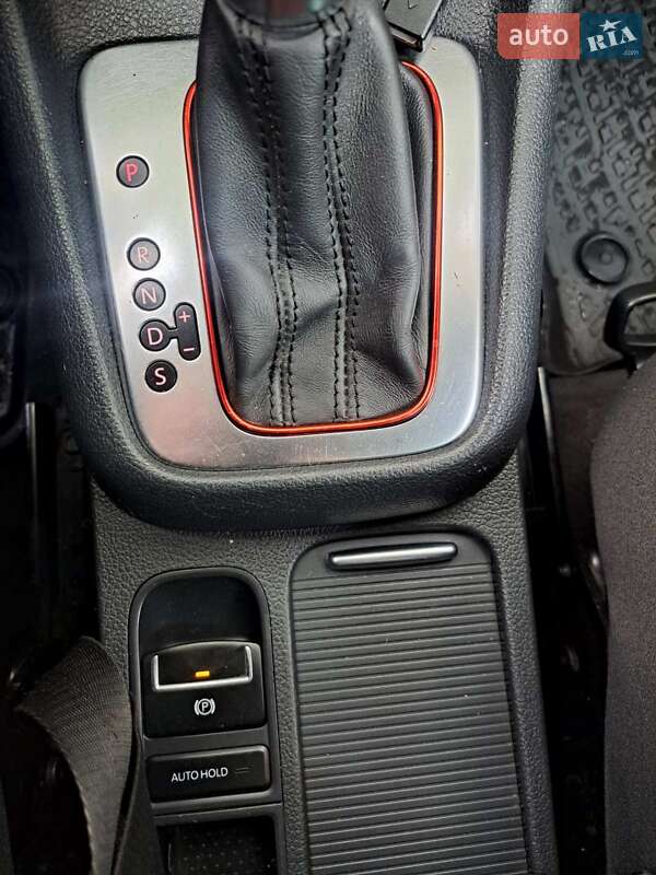 Минивэн Volkswagen Sharan 2011 в Литине