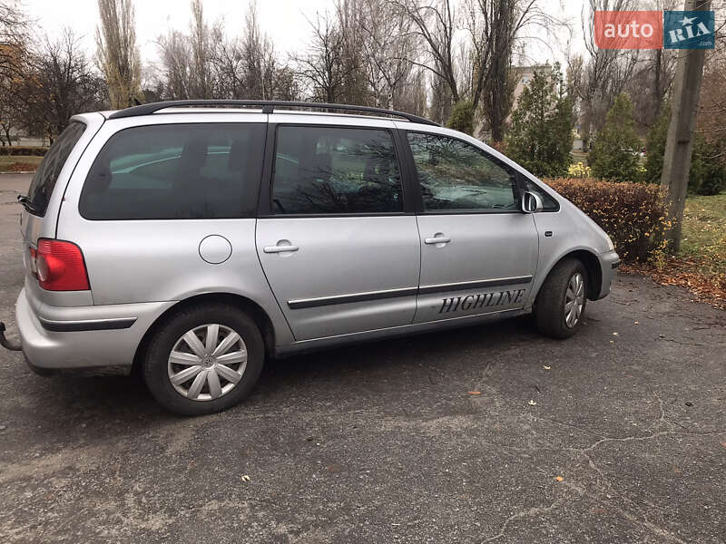 Минивэн Volkswagen Sharan 2006 в Горишних Плавнях фото 3 Минивэн Volkswagen Sharan 2006 в Горишних Плавнях