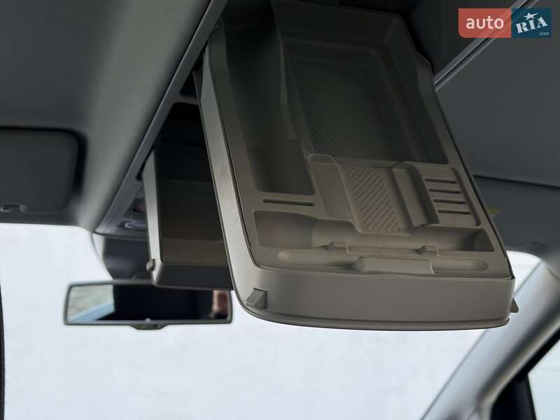 Минивэн Volkswagen Sharan 2015 в Сарнах