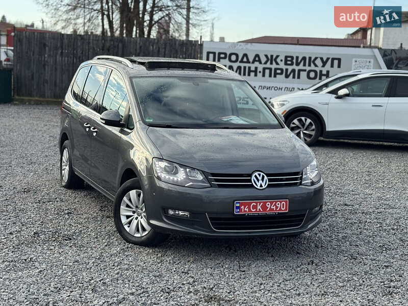 Минивэн Volkswagen Sharan 2015 в Сарнах