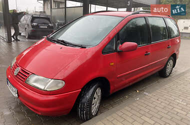 Мінівен Volkswagen Sharan 1998 в Львові