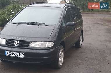Минивэн Volkswagen Sharan 1999 в Горохове