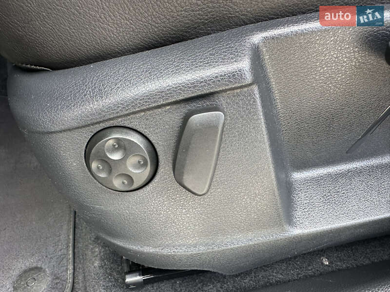 Минивэн Volkswagen Sharan 2017 в Луцке фото 63 Минивэн Volkswagen Sharan 2017 в Луцке