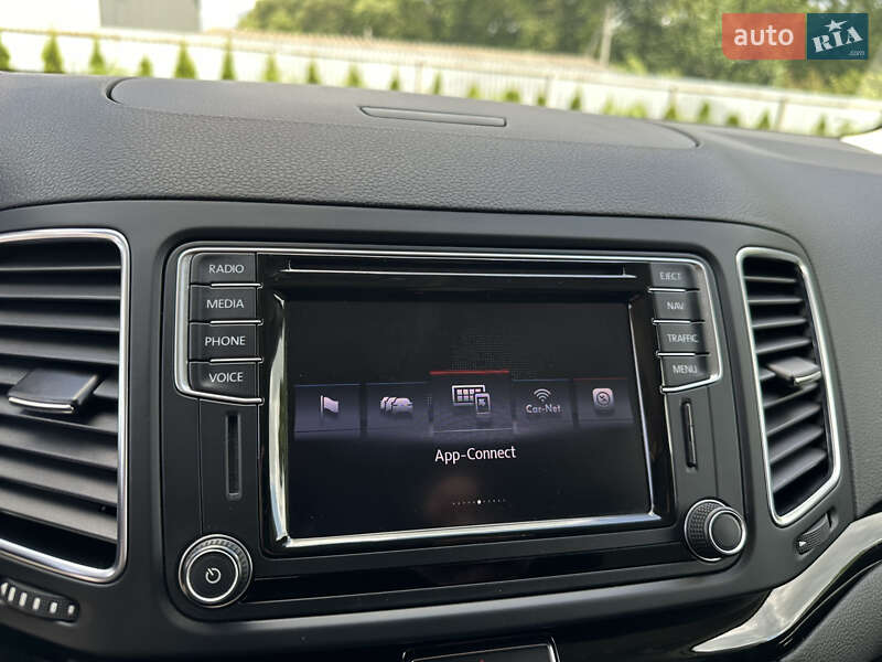 Минивэн Volkswagen Sharan 2017 в Луцке фото 75 Минивэн Volkswagen Sharan 2017 в Луцке