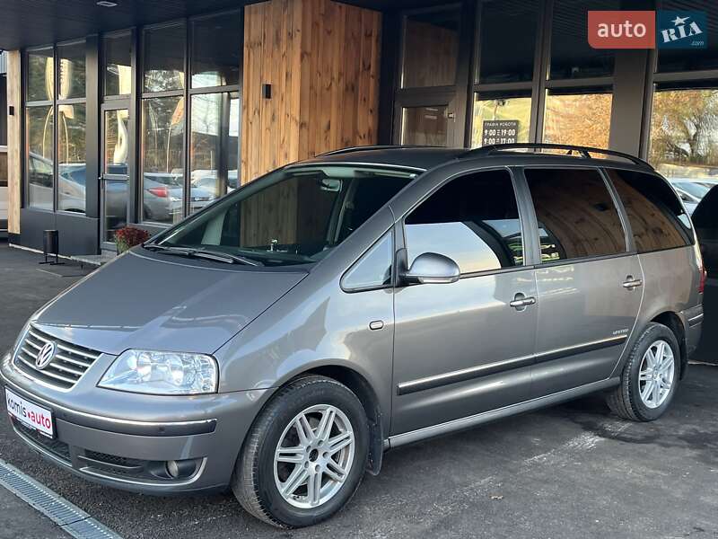 Мінівен Volkswagen Sharan 2009 в Вінниці