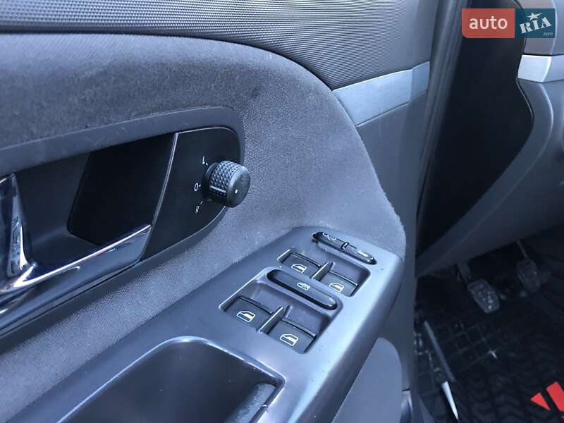 Мінівен Volkswagen Sharan 2009 в Вінниці