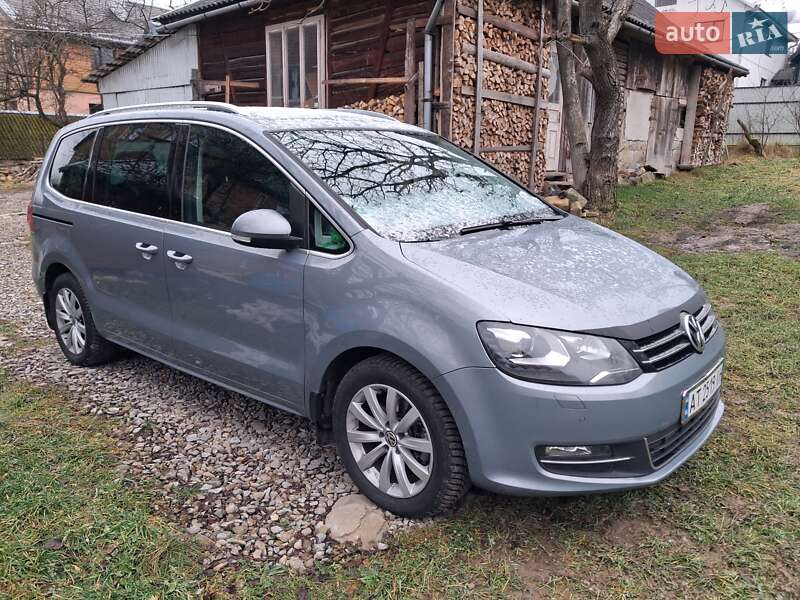 Мінівен Volkswagen Sharan 2010 в Яремчі