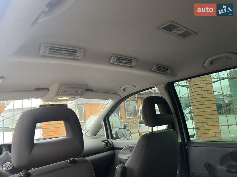 Мінівен Volkswagen Sharan 2007 в Києві фото 7 Мінівен Volkswagen Sharan 2007 в Києві