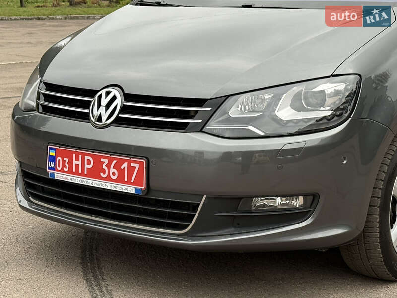 Минивэн Volkswagen Sharan 2012 в Ровно