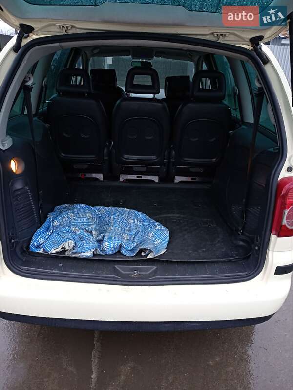 Мінівен Volkswagen Sharan 2007 в Теофіполі