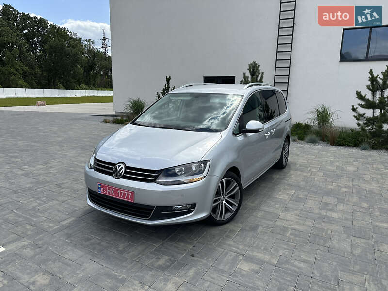 Минивэн Volkswagen Sharan 2017 в Луцке