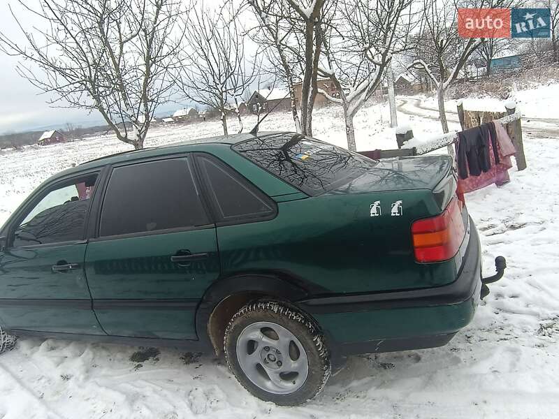 Минивэн Volkswagen Sharan 1995 в Сторожинце