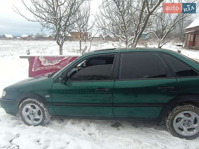 Минивэн Volkswagen Sharan 1995 в Сторожинце