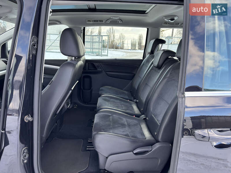 Минивэн Volkswagen Sharan 2011 в Черкассах