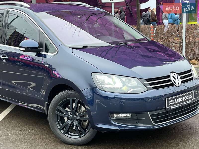 Мінівен Volkswagen Sharan 2014 в Києві