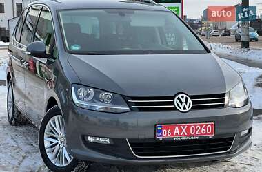 Минивэн Volkswagen Sharan 2016 в Житомире