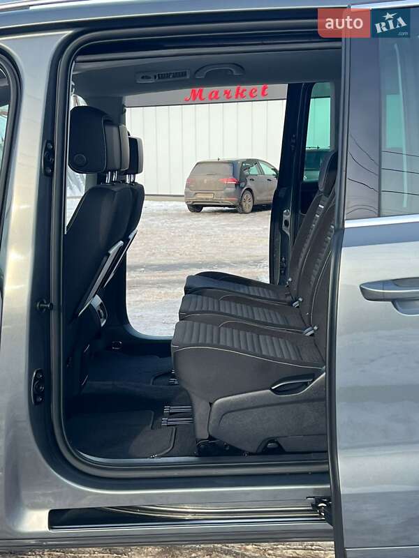 Мінівен Volkswagen Sharan 2016 в Житомирі