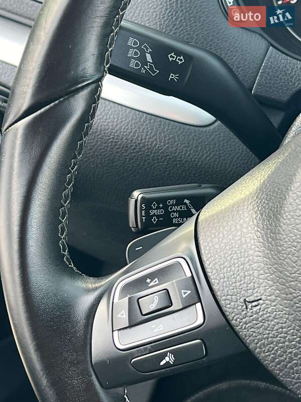 Мінівен Volkswagen Sharan 2016 в Житомирі