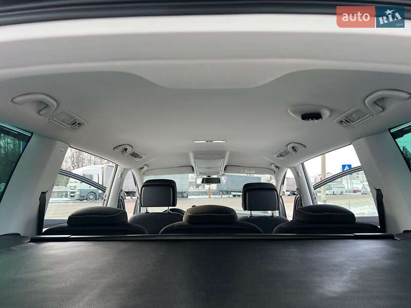 Мінівен Volkswagen Sharan 2016 в Житомирі