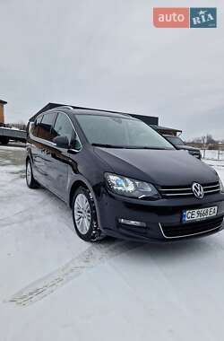 Мінівен Volkswagen Sharan 2015 в Чернівцях