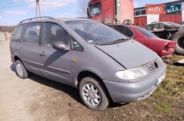 Мінівен Volkswagen Sharan 2000 в Хмельницькому