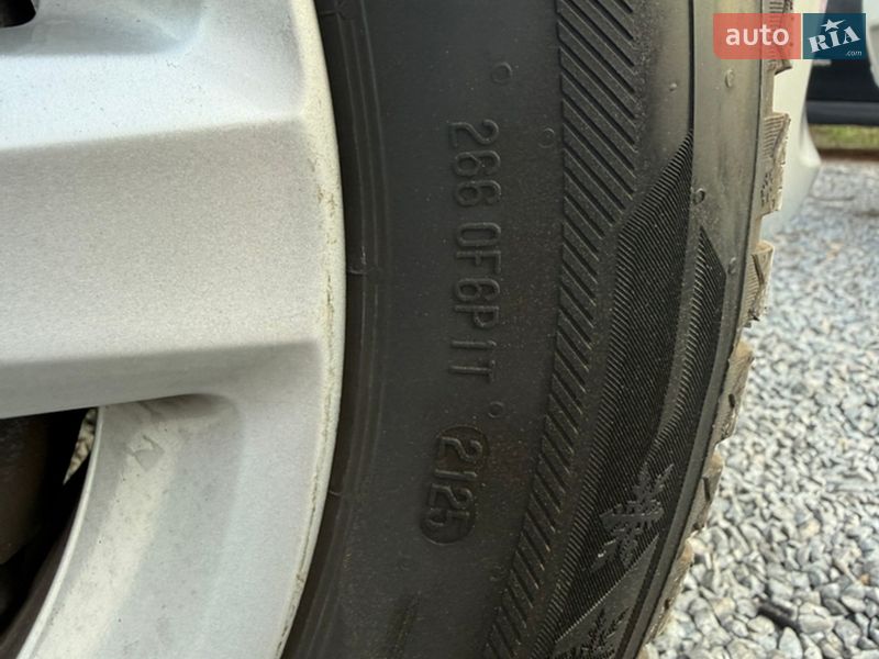 Минивэн Volkswagen Sharan 2014 в Ровно