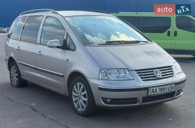 Мінівен Volkswagen Sharan 2007 в Києві