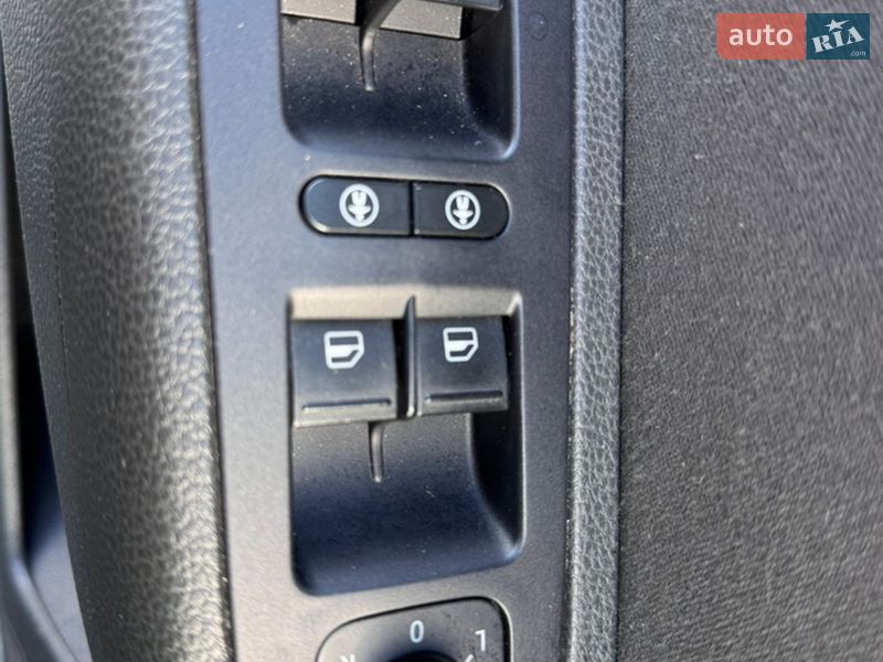 Минивэн Volkswagen Sharan 2013 в Ковеле