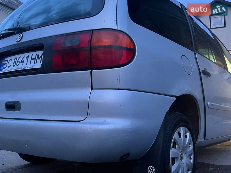 Минивэн Volkswagen Sharan 1997 в Жовкве