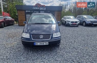 Минивэн Volkswagen Sharan 2006 в Мостиске