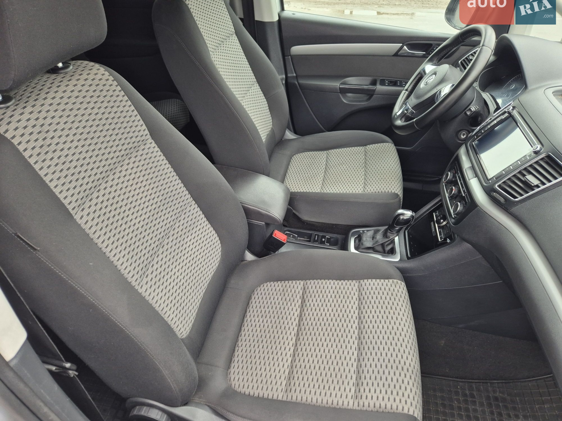 2012 Volkswagen Sharan - мініатюра 16