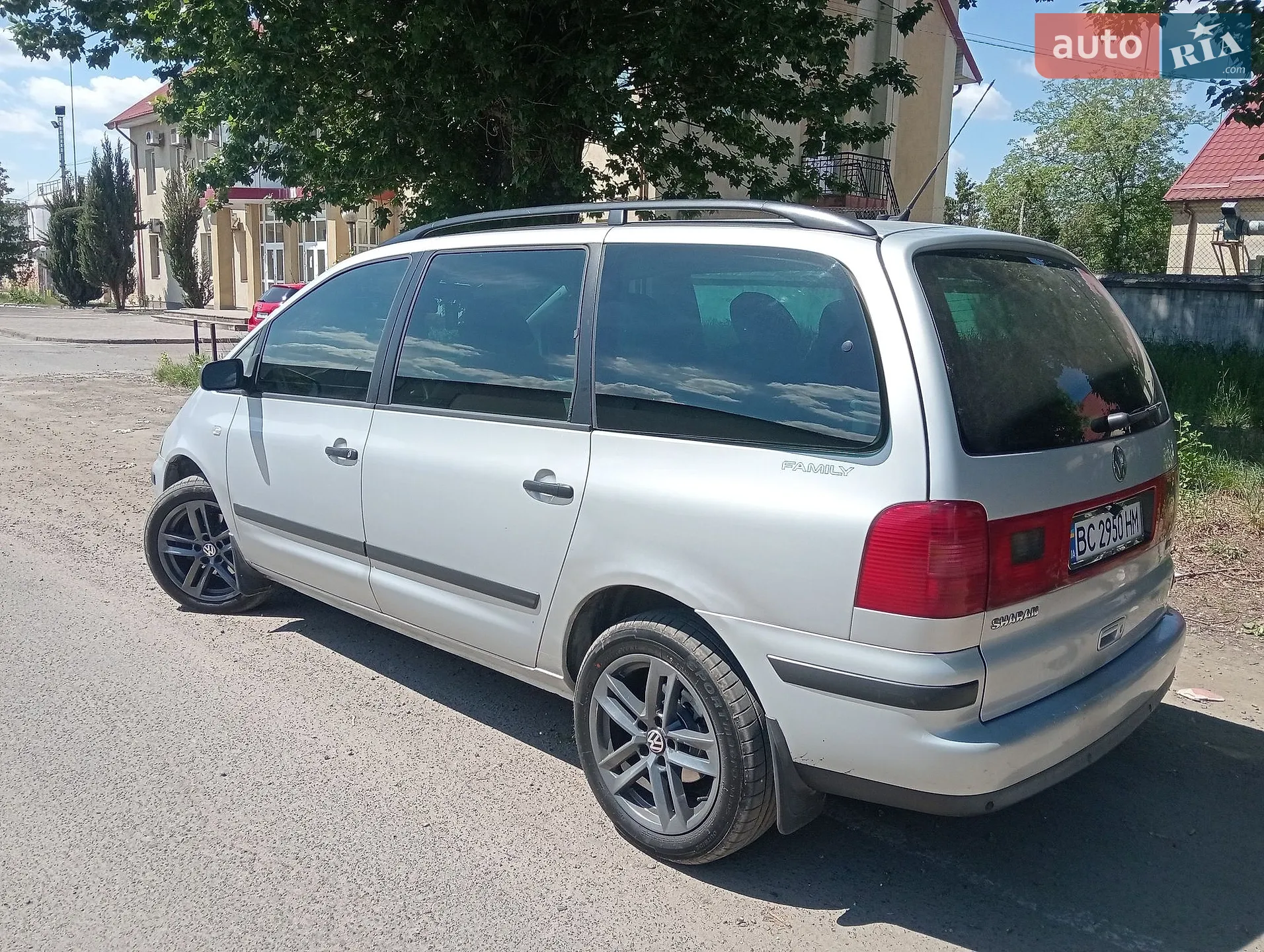 Volkswagen Sharan 2003 VIN WVWZZZ7MZ4V010620 фото оголошення 4 з 30