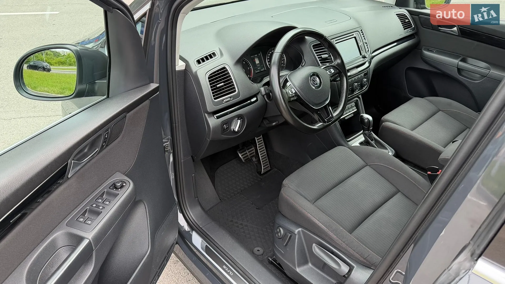 2017 Volkswagen Sharan - мініатюра 9