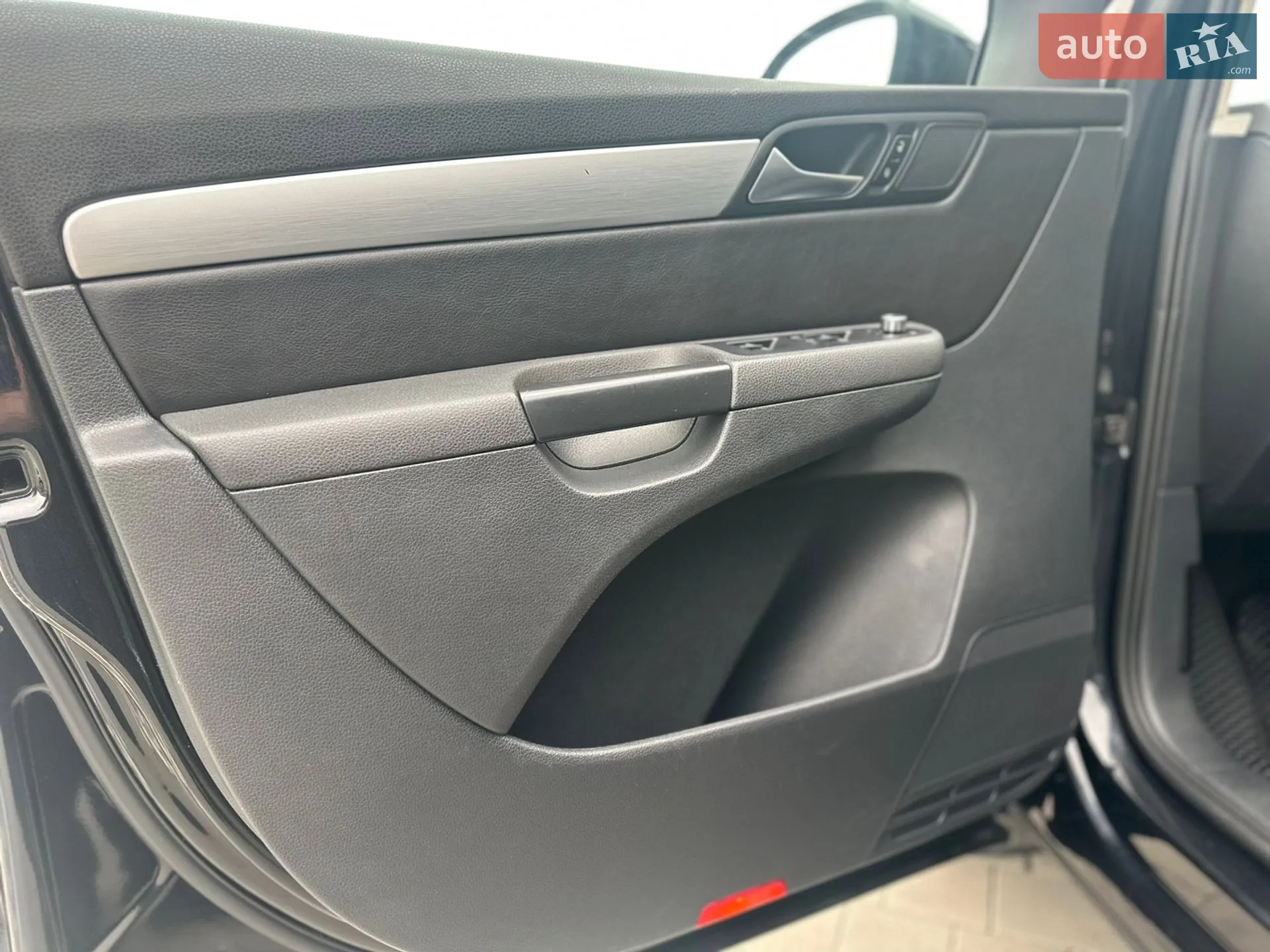 2011 Volkswagen Sharan - мініатюра 19