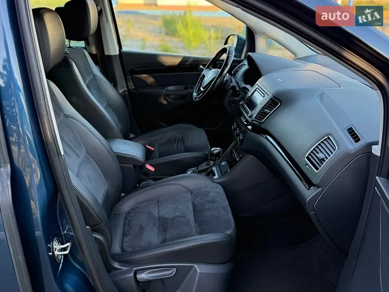 Volkswagen Sharan 2015 VIN WVWZZZ7NZGV227307 фото оголошення 16 з 100